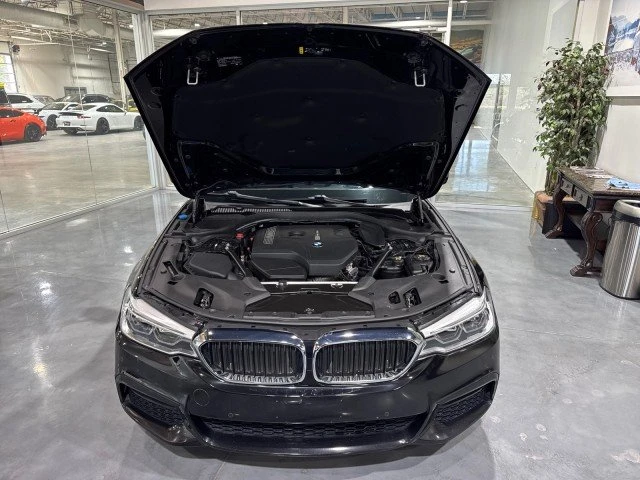2017 BMW 5 Series - Image 16 of 20