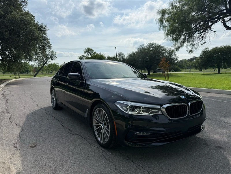 2017 BMW 5 Series - Image 3 of 20