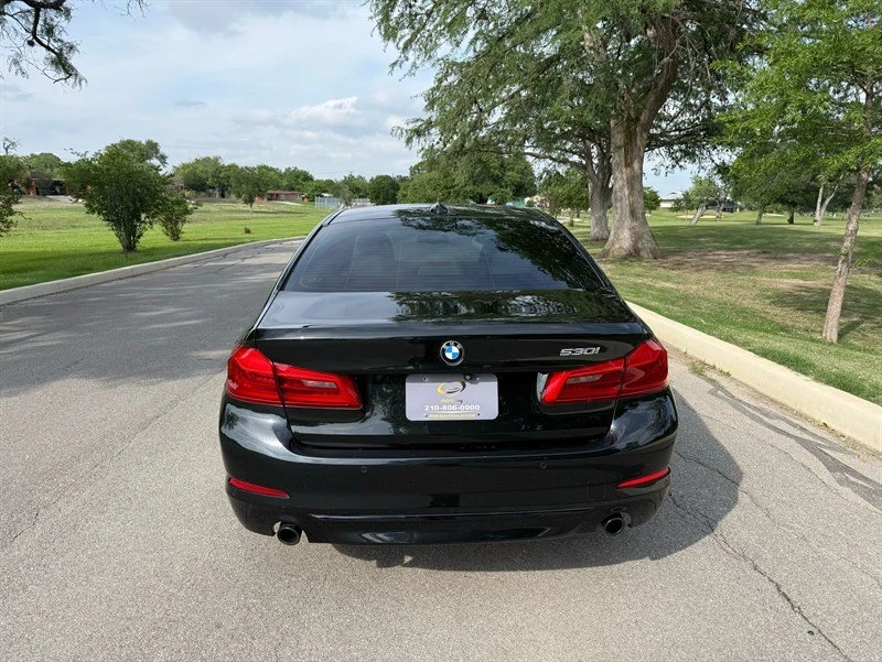 2017 BMW 5 Series - Image 7 of 20