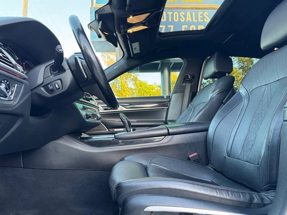 2017 BMW G11/G12 7 Series - Image 15 of 16