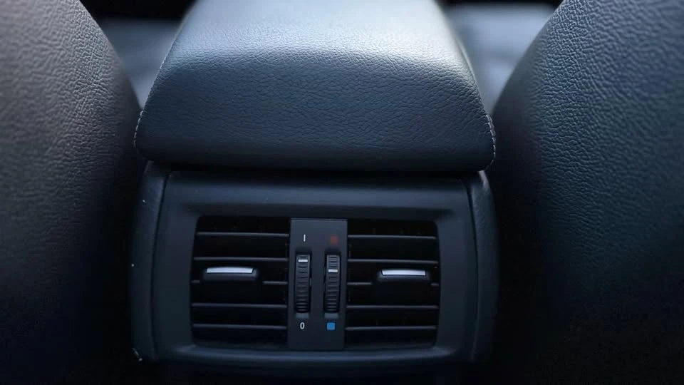 2017 BMW F25 X3 - Image 15 of 19