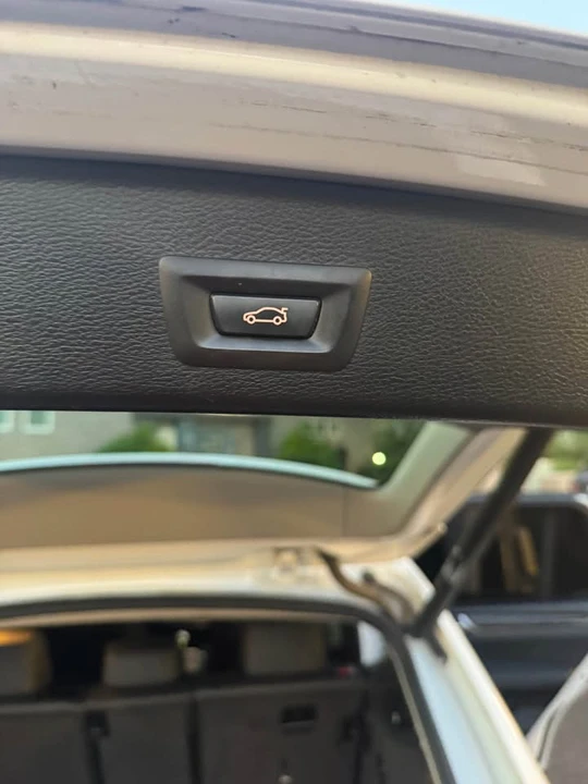 2017 BMW F25 X3 - Image 14 of 17