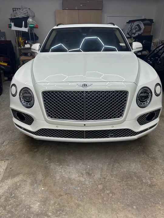 2017 Bentley Bentayga - Image 3 of 20