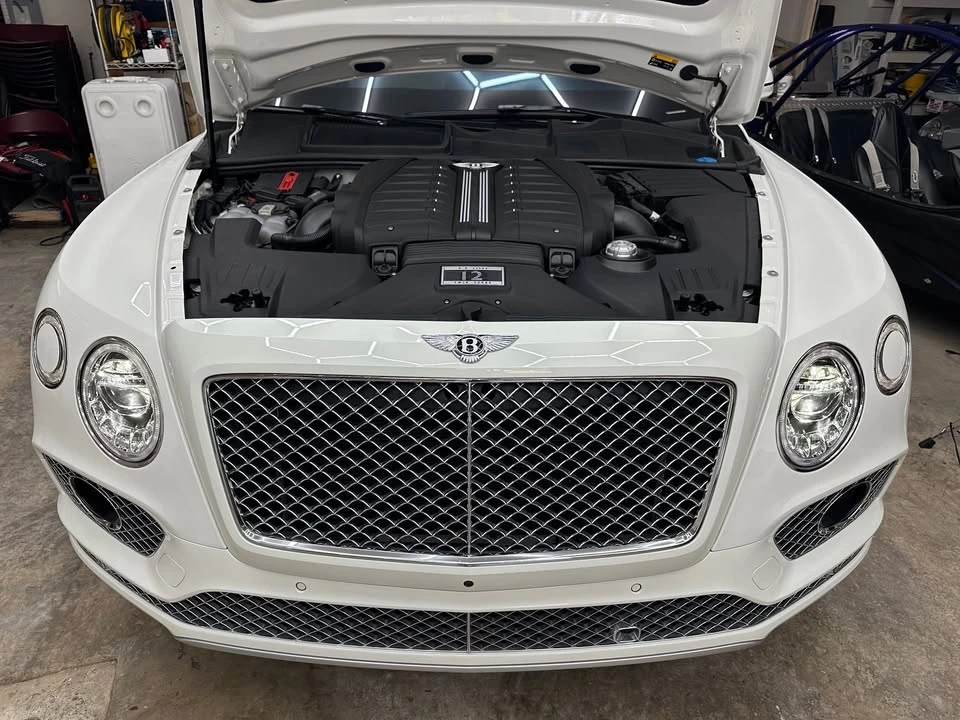 2017 Bentley Bentayga - Image 19 of 20