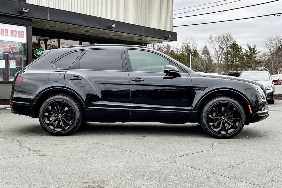 2017 Bentley Bentayga - Image 3 of 20