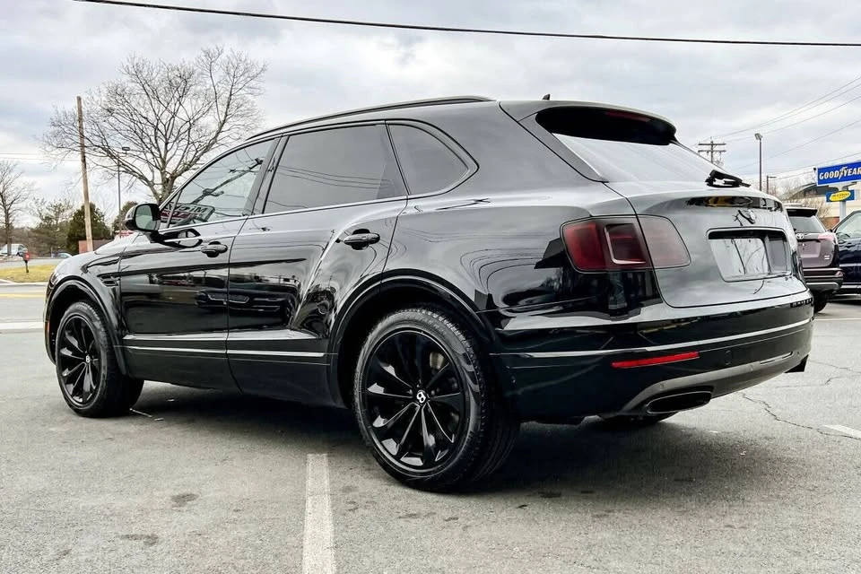 2017 Bentley Bentayga - Image 6 of 20