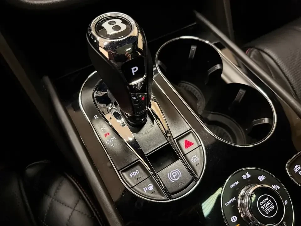 2017 Bentley Bentayga - Image 14 of 20