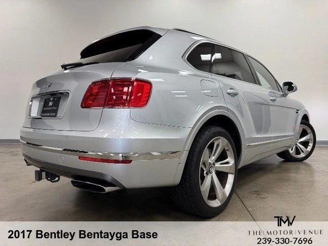 2017 Bentley Bentayga - Image 10 of 12