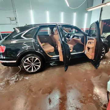 2017 Bentley Bentayga