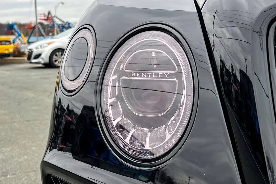 2017 Bentley Bentayga - Image 10 of 20