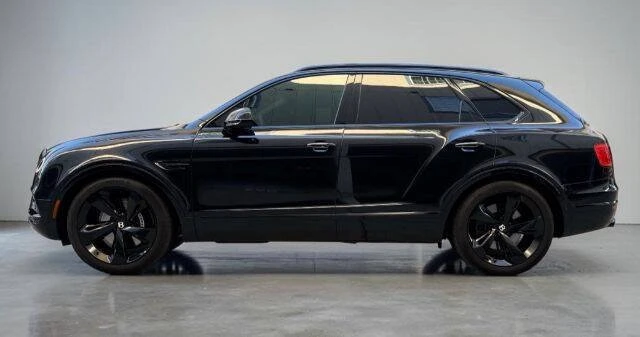 2017 Bentley Bentayga - Image 2 of 20