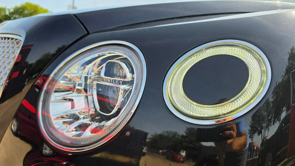 2017 Bentley Bentayga - Image 11 of 20