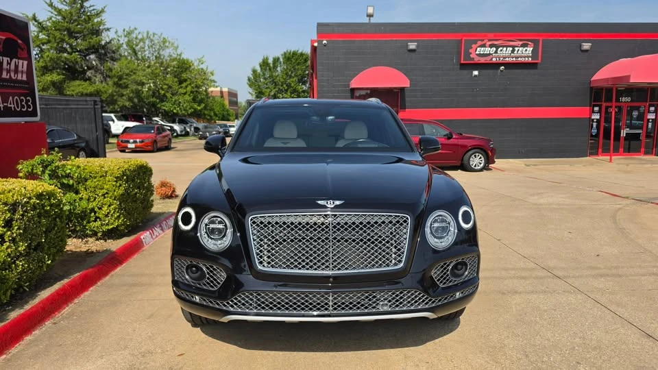 2017 Bentley Bentayga - Image 5 of 20