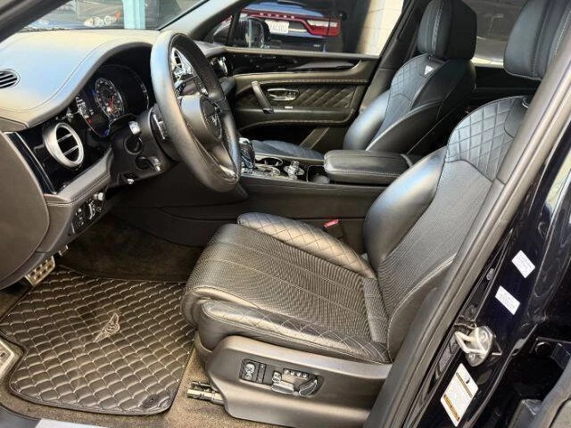 2017 Bentley Bentayga - Image 9 of 20