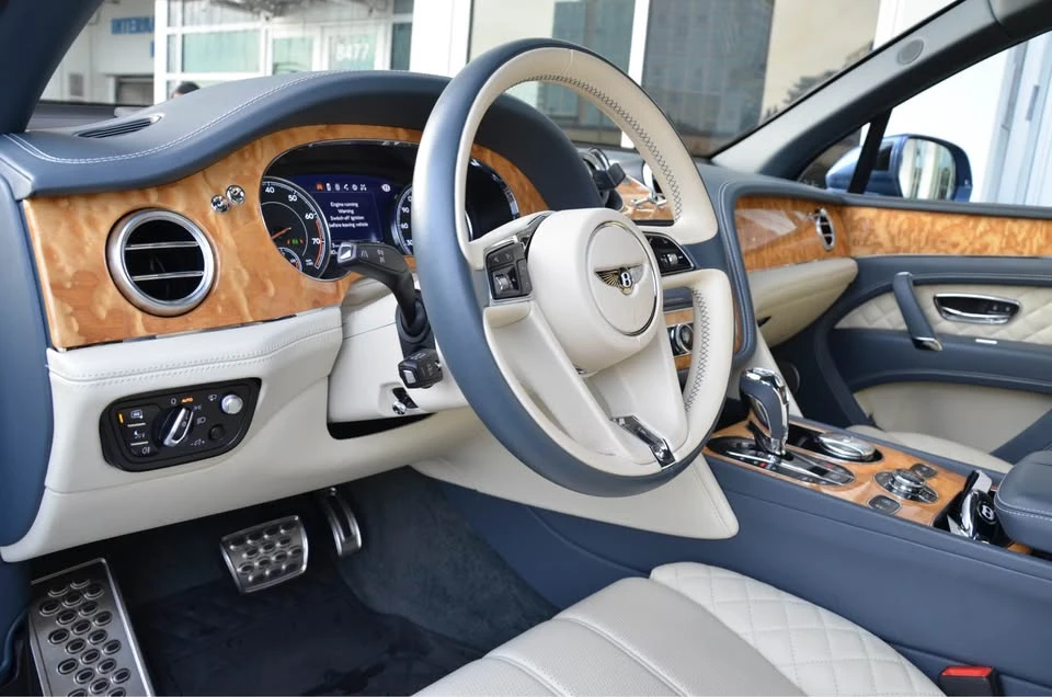 2017 Bentley Bentayga - Image 14 of 20