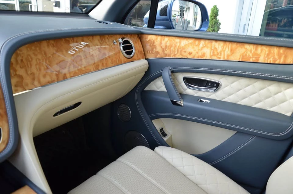 2017 Bentley Bentayga - Image 12 of 20