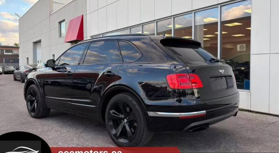 2017 Bentley Bentayga - Image 3 of 4