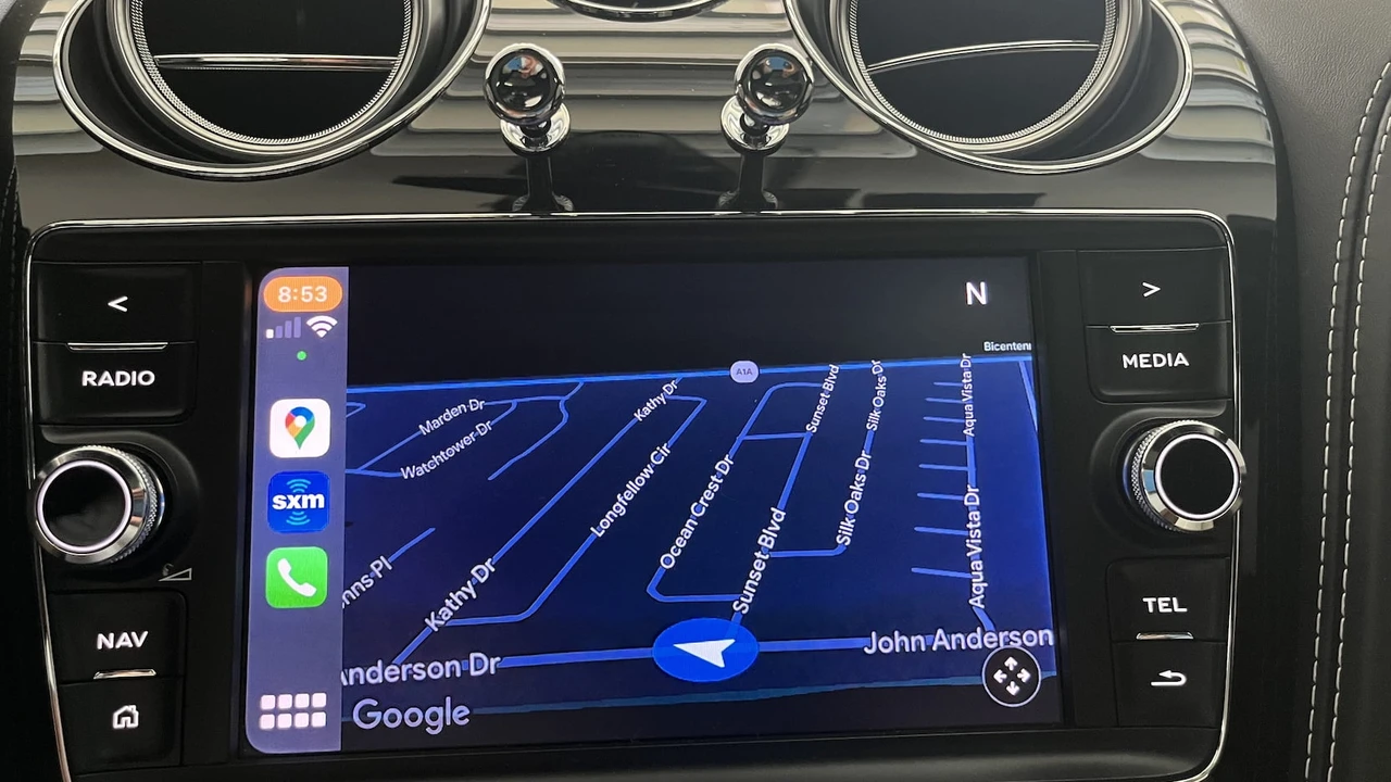 2017 Bentley Bentayga - Image 12 of 19