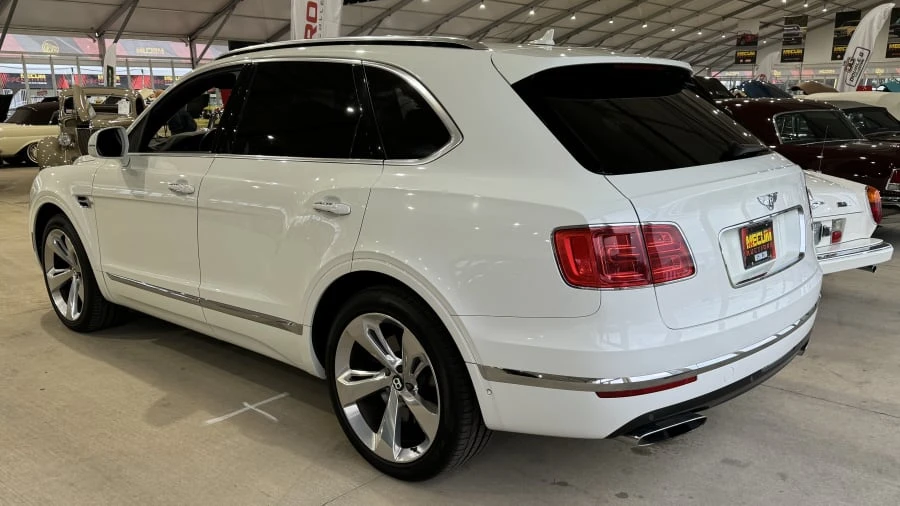 2017 Bentley Bentayga - Image 3 of 12