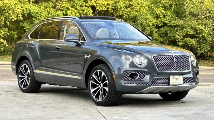 2017 Bentley Bentayga - Image 4 of 13