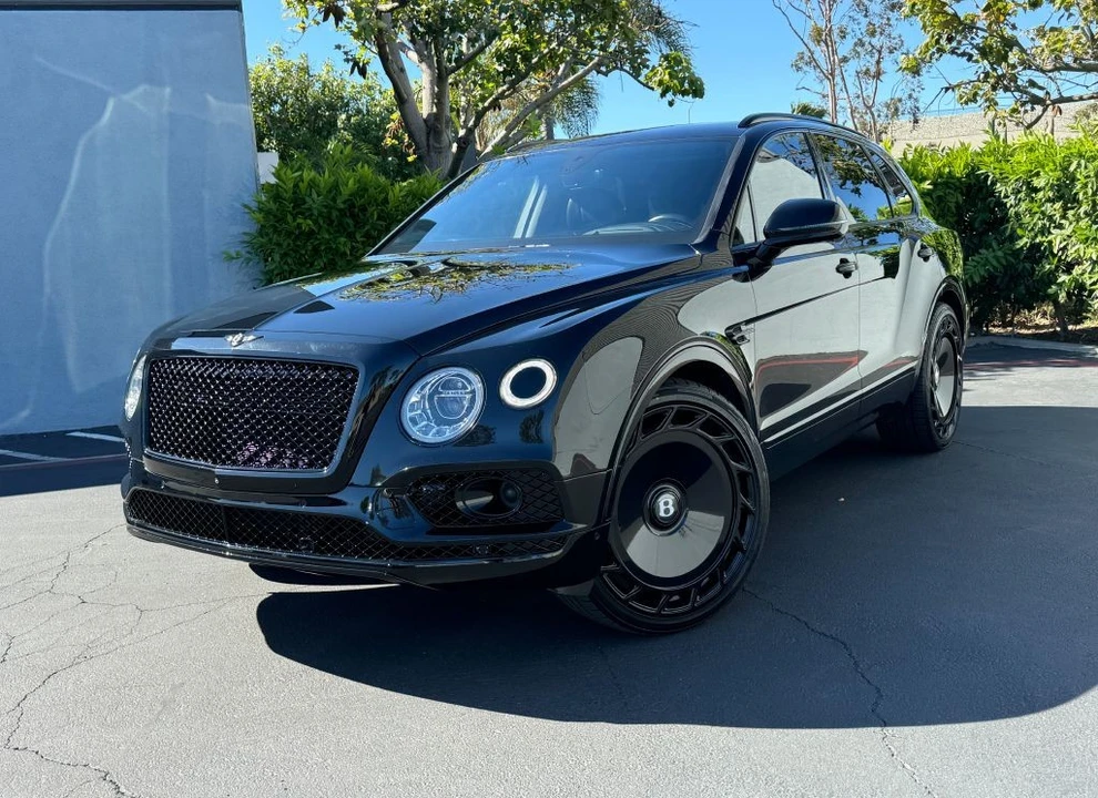 2017 Bentley Bentayga - Image 5 of 31