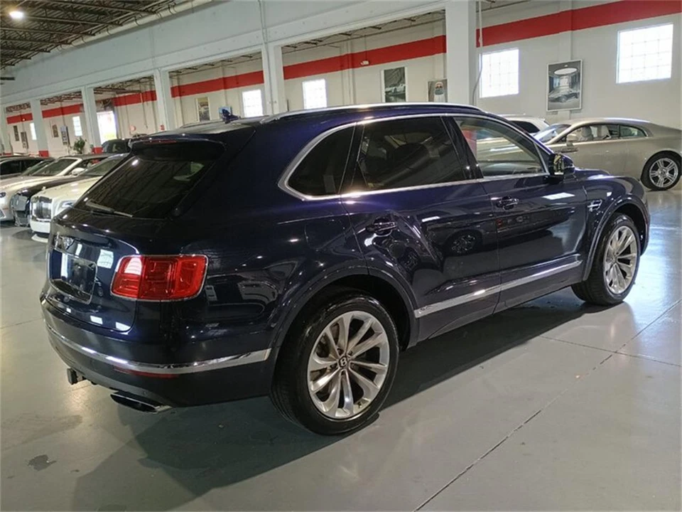 2017 Bentley Bentayga - Image 5 of 31