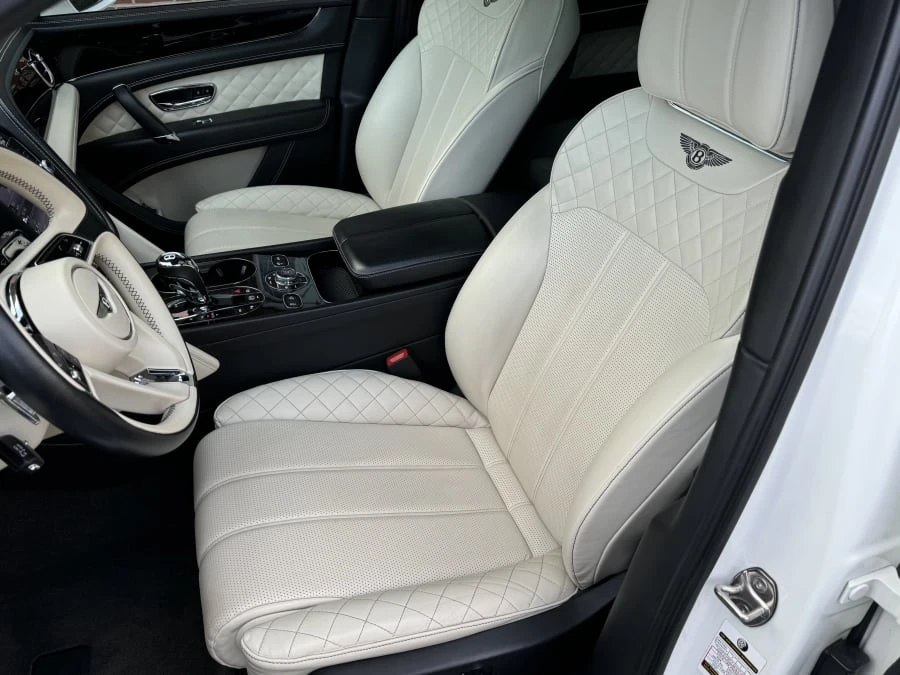 2017 Bentley Bentayga - Image 6 of 12