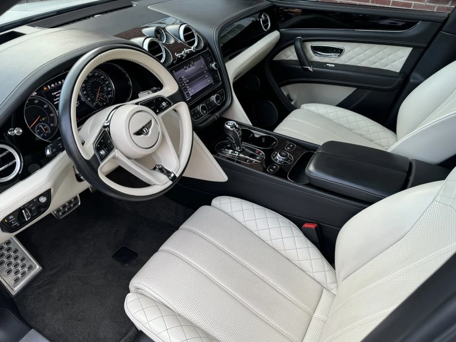 2017 Bentley Bentayga - Image 5 of 12