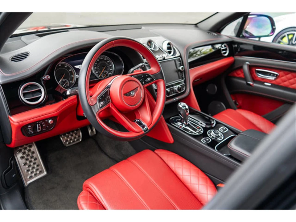 2017 Bentley Bentayga - Image 8 of 12