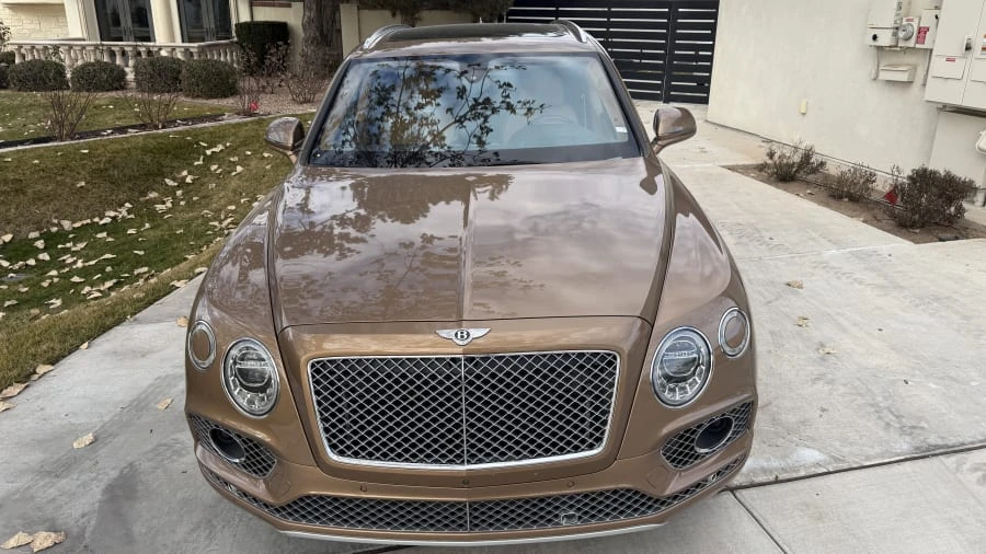 2017 Bentley Bentayga - Image 7 of 27