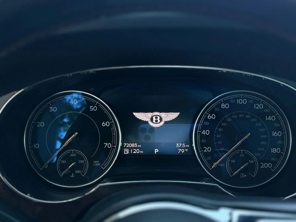 2017 Bentley Bentayga - Image 22 of 22