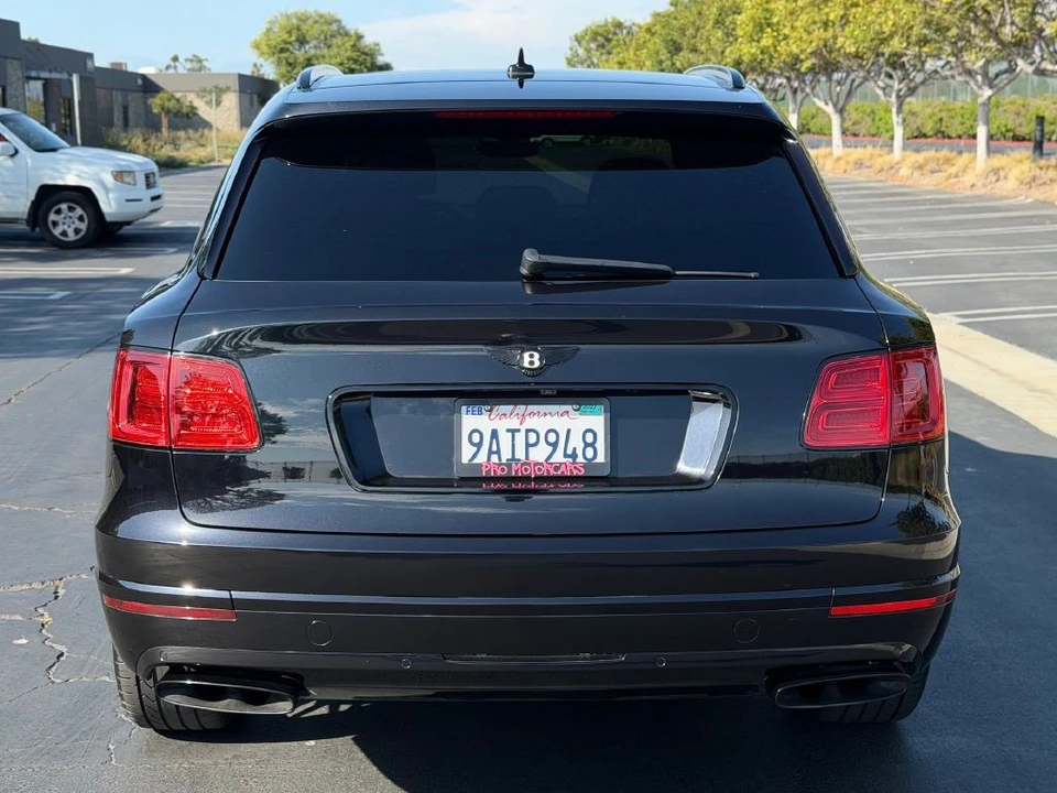 2017 Bentley Bentayga - Image 5 of 22