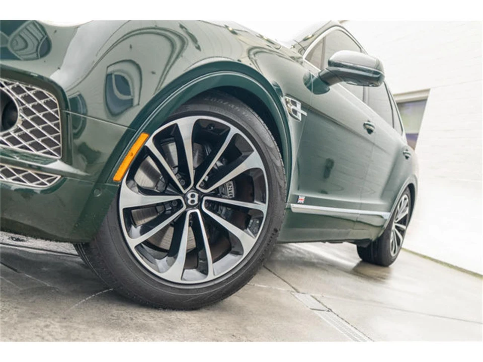 2017 Bentley Bentayga - Image 4 of 12
