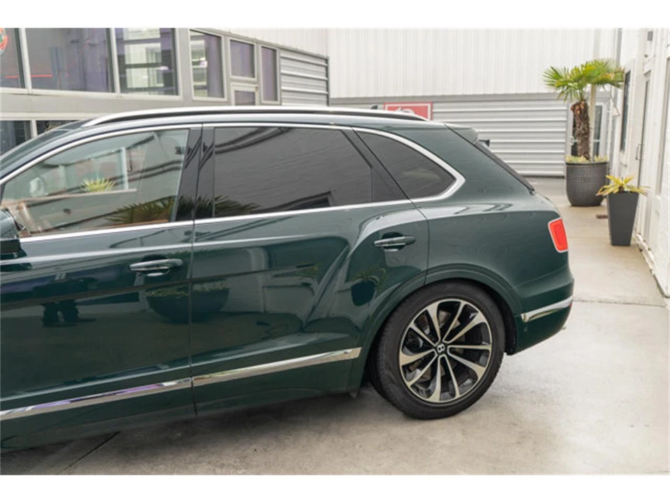 2017 Bentley Bentayga - Image 5 of 12