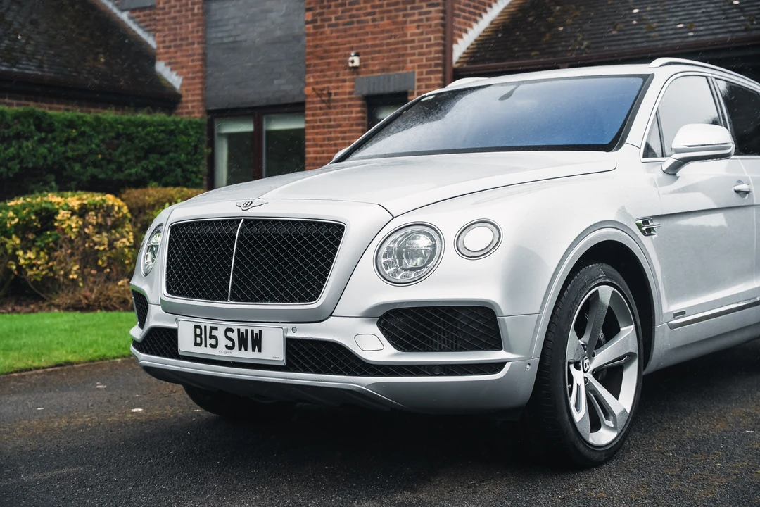 2017 Bentley Bentayga - Image 30 of 31