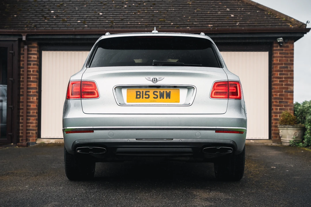 2017 Bentley Bentayga - Image 6 of 31