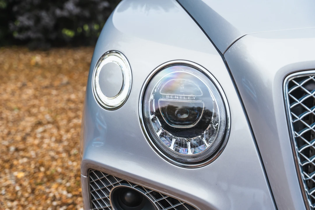 2017 Bentley Bentayga - Image 15 of 31