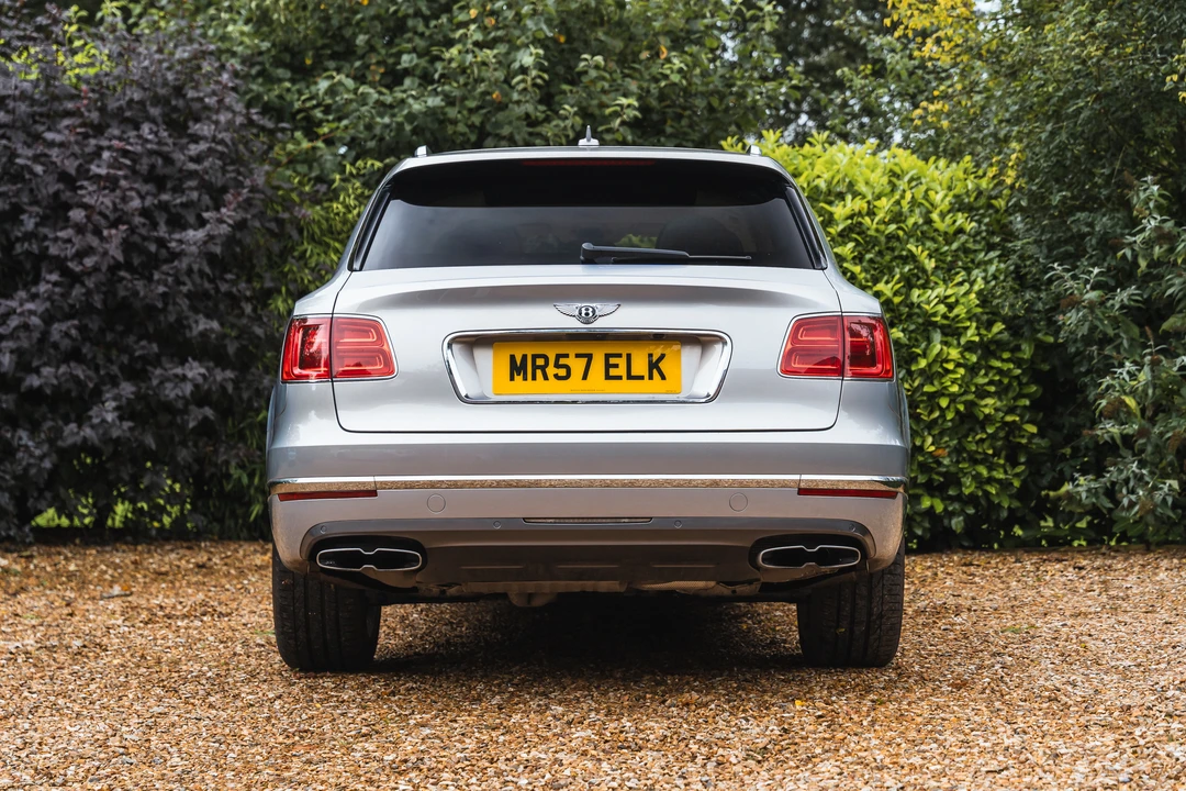 2017 Bentley Bentayga - Image 6 of 31