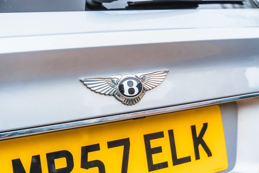2017 Bentley Bentayga - Image 30 of 31