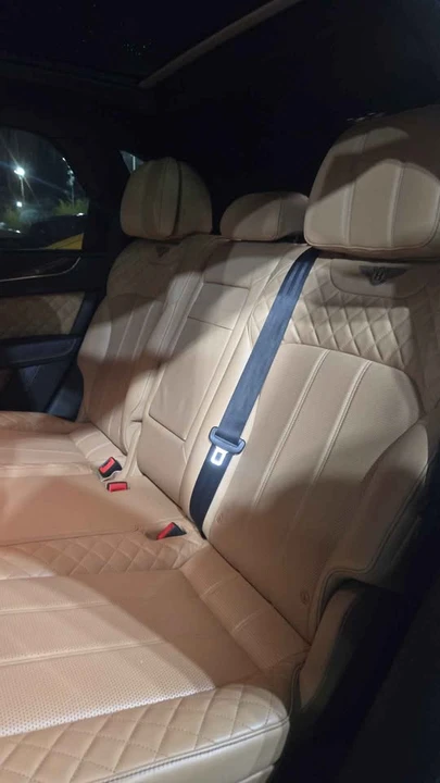 2017 Bentley Bentayga - Image 12 of 12