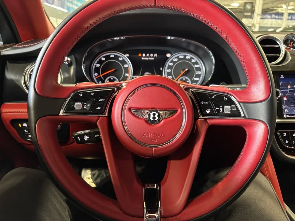 2017 Bentley Bentayga - Image 19 of 20