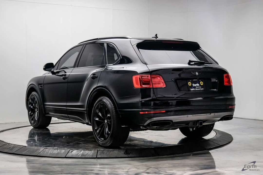 2017 Bentley Bentayga - Image 11 of 21