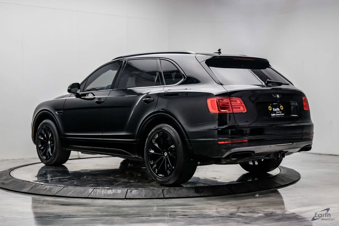 2017 Bentley Bentayga - Image 10 of 21