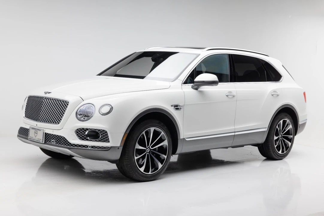 2017 Bentley Bentayga - Image 13 of 31