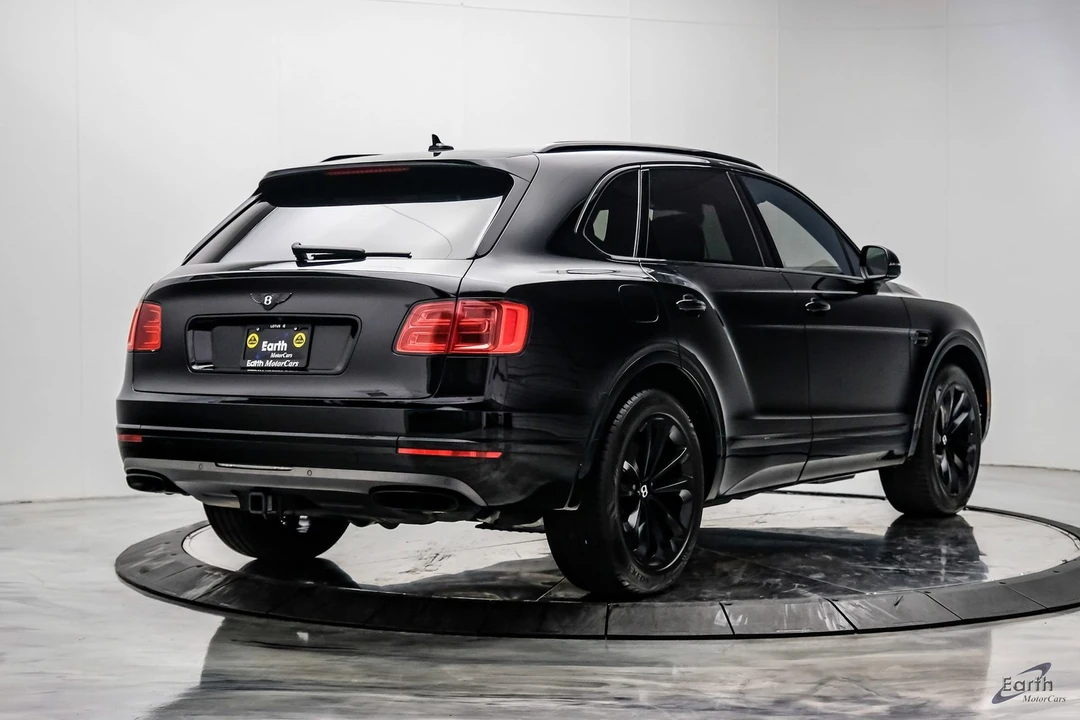 2017 Bentley Bentayga - Image 16 of 21