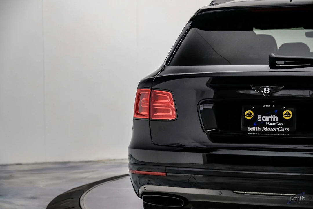 2017 Bentley Bentayga - Image 14 of 21