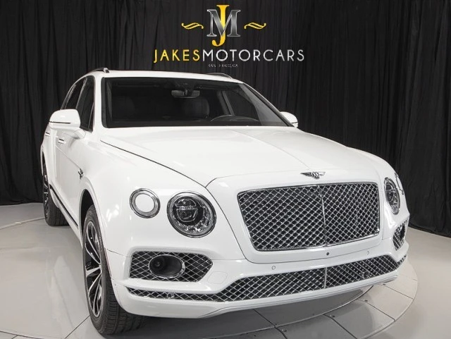 2017 Bentley Bentayga - Image 16 of 21