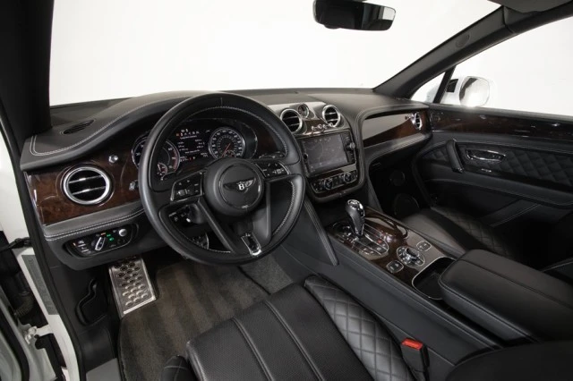 2017 Bentley Bentayga - Image 5 of 21