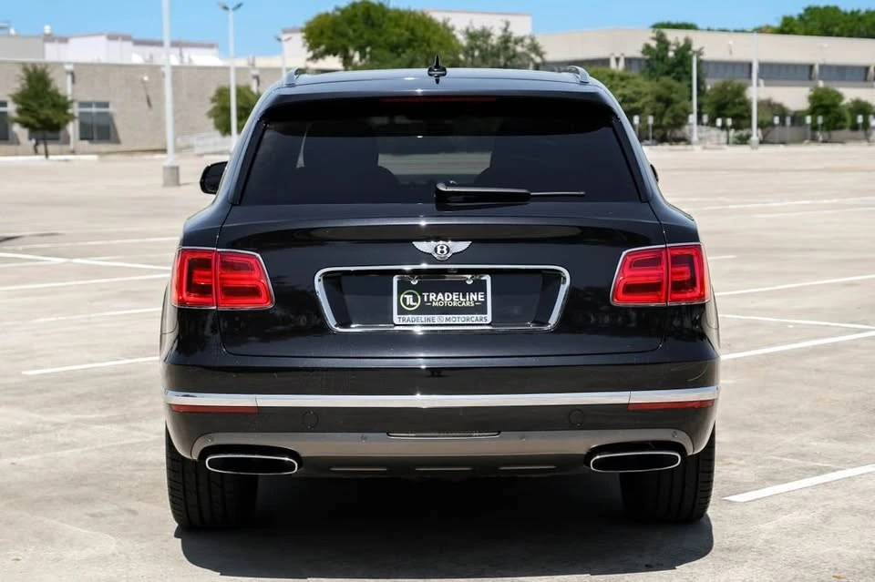 2017 Bentley Bentayga - Image 5 of 18