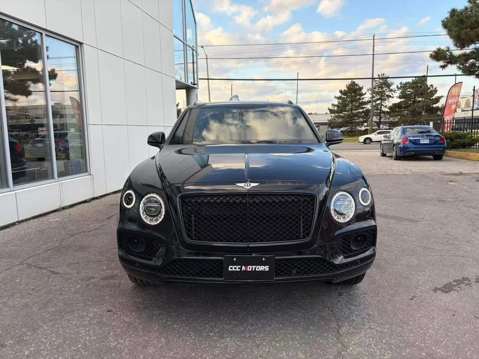 2017 Bentley Bentayga - Image 2 of 9